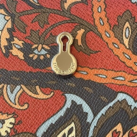 London Fog Floral Print Canvas Handbag 11x19x6 NWT - Picture 8 of 10